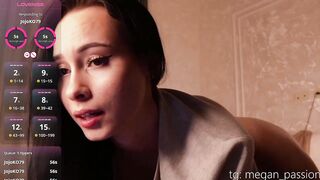 top_of_passion - Baby girl shows her ass on camera and pussy with lavens inside her