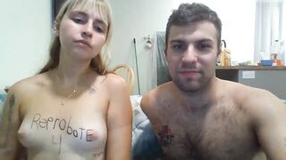 popcouple - A couple have a nice chat and tease in front of the camera