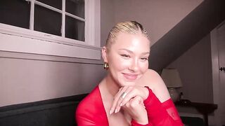 novavangogh - Blonde with big tits chats and teases nicely in front of the camera