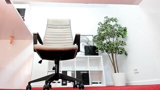 legswattitude - [Video] swallow plussize ahegao socks