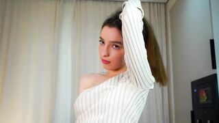 cozynights - A babe in clothes teasing in front of the camera and chatting sweetly on camera