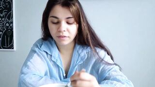 hot_chill__ -young girl with a big ass and big tits sweetly chatting and teasing.
