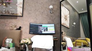 anny54784 - The slut fucks on camera with a rubber dick and gets enormous pleasure from Lavens at the same time