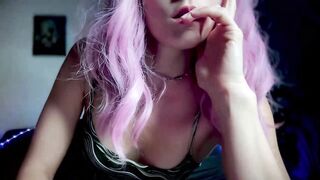 angelika_rouge - [Video] bicurious wife inches mom