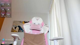 crimson_baby - Young girl shows her small tits and her pussy on camera