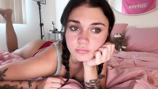 queencassidyy - baby teases in front of the camera and communicates cutely