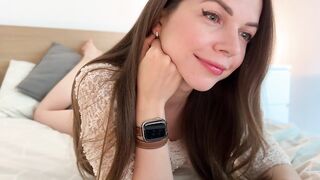 natalie_x - a young bitch with small tits communicates cutely and gets pleasure