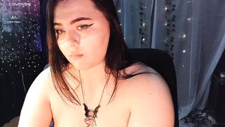 fiery__girl -Lush bitch shows off her big tits and chats sweetly on camera