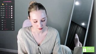 taitfollin - A young woman with clothes on communicates and won't take her clothes off.