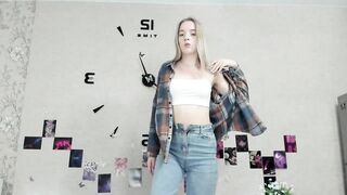 the_scarlet_flower_ - [baby in clothes dancing on camera and talking sweetly