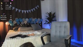 gia_sunny -Skinny young woman with small tits milor communicates and enjoys lavence in the pussy and masturbation
