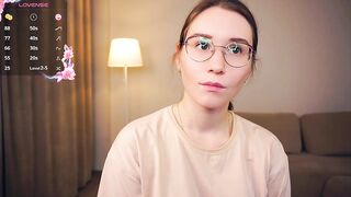 odelynaclay - Clothed college girl sweetly chatting and teasing on camera