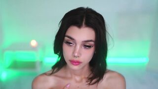 karina_amiri - [Video] cumatgoal pvtopen interactivetoy darkhair