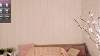 eli_llie - Baby in beautiful lingerie teases in front of the camera and talks sweetly